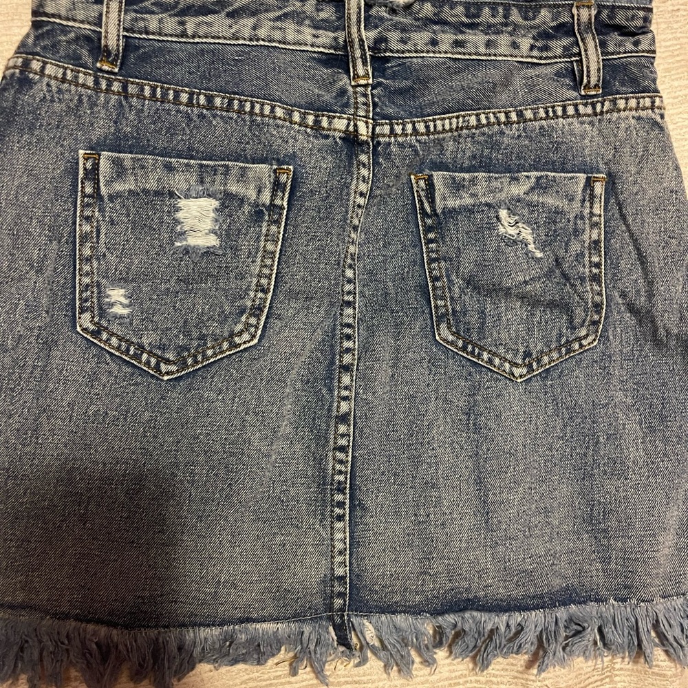 Lelis boutique jean skirt